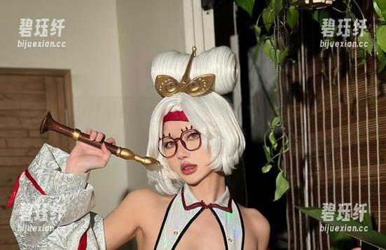 你准备好了吗？观看Choi Ji Yun的比基尼图片，甘露寺的魅力不容小觑！